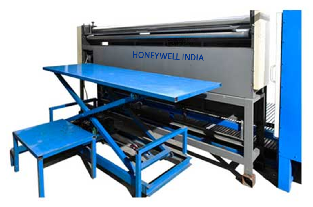 Three-roller gluing machine bonding corrugated kraft paper layers into pad blocks